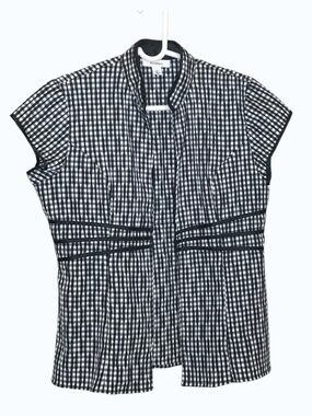 Dressbarn Black White Gingham Blouse Women’s Medium Cap Sleeve Pleated Top